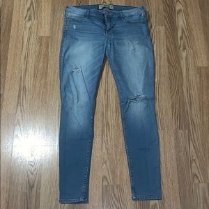 Hollister jeans